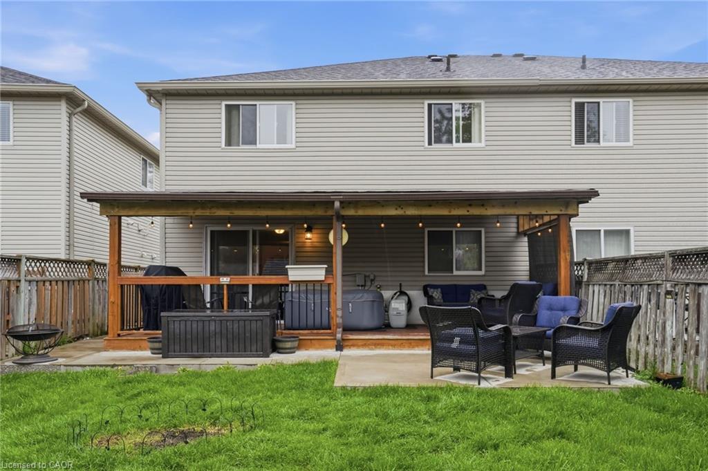 593 Grey Street Property Photo 50