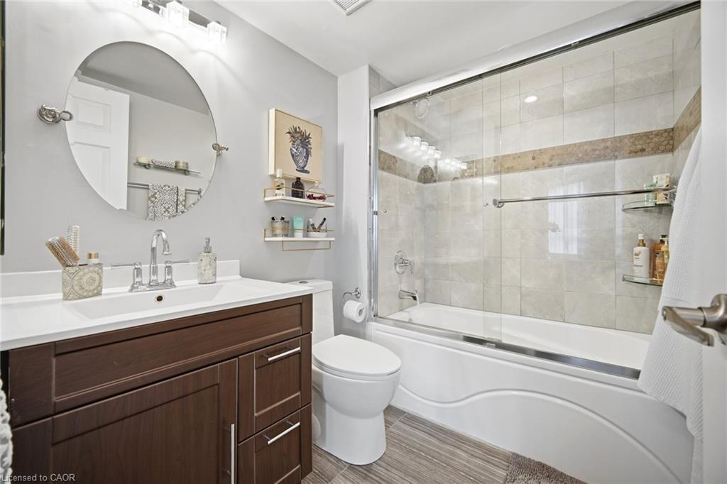 2204-3605 Kariya Drive Property Photo 27