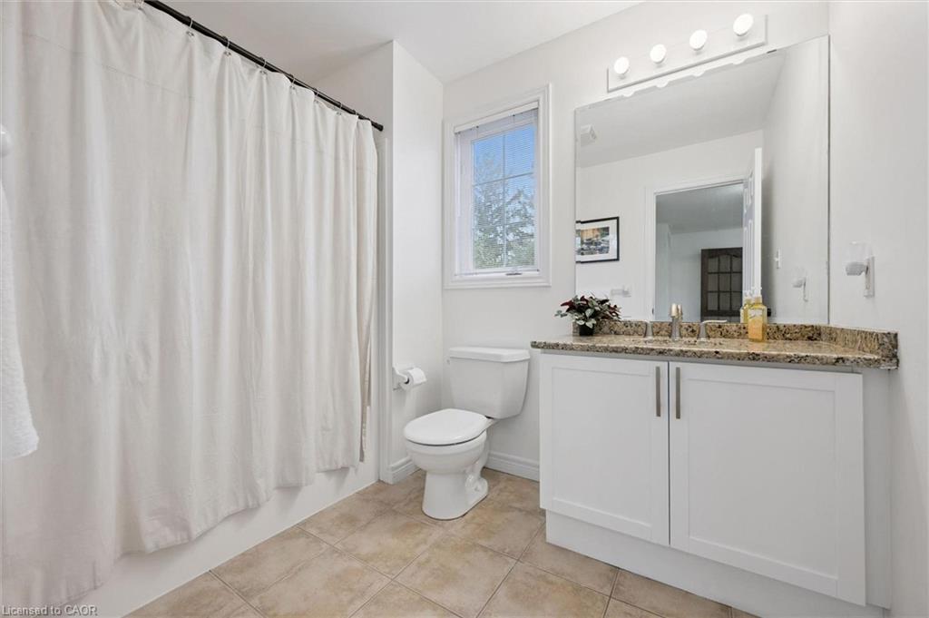 7 Hardy Street Property Photo 24