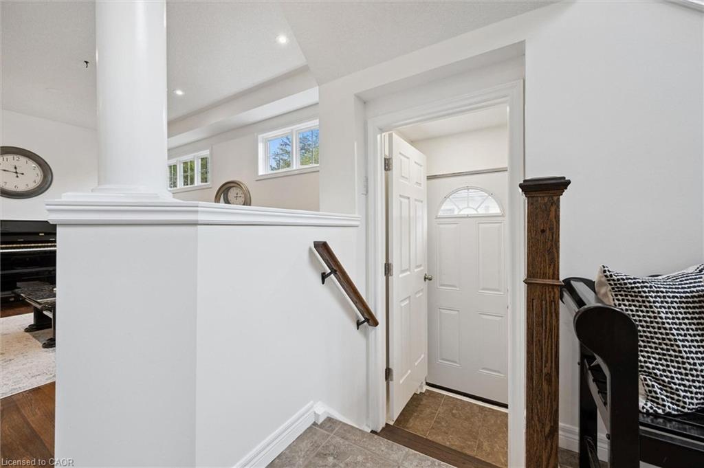 7 Hardy Street Property Photo 27