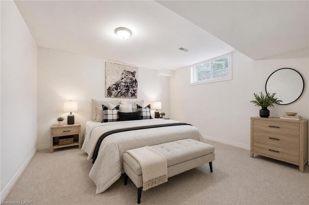 7 Hardy Street Property Photo 30