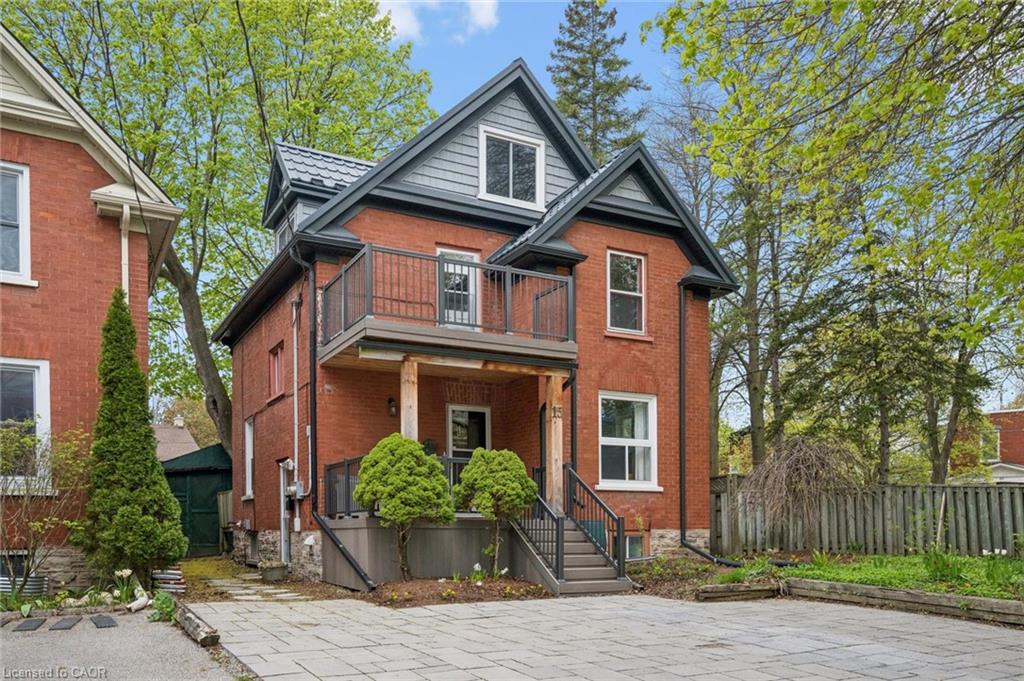 15 Gordon Avenue Property Photo 2