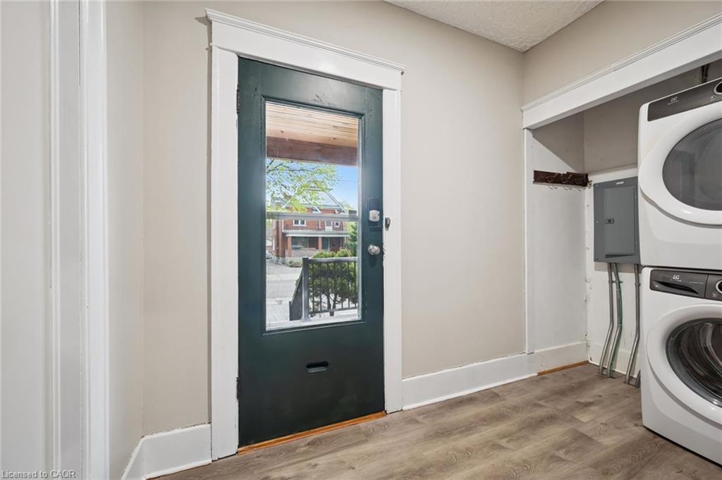 15 Gordon Avenue Property Photo 5