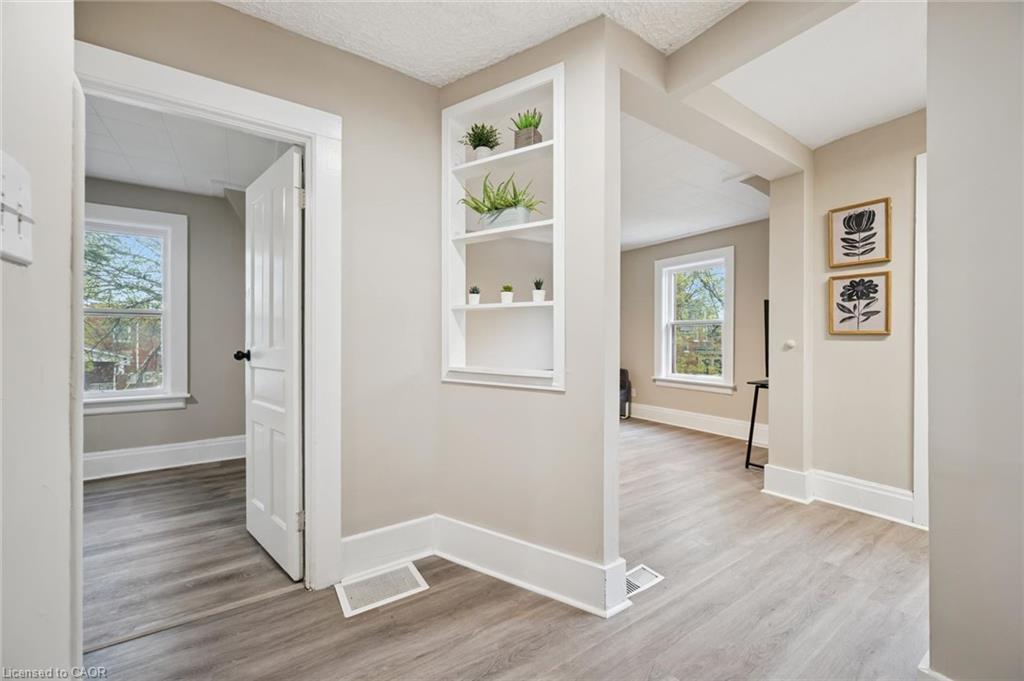 15 Gordon Avenue Property Photo 7