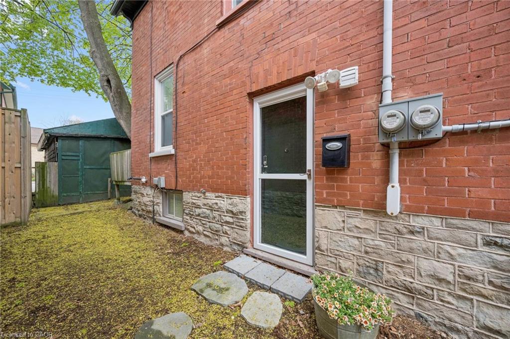 15 Gordon Avenue Property Photo 23