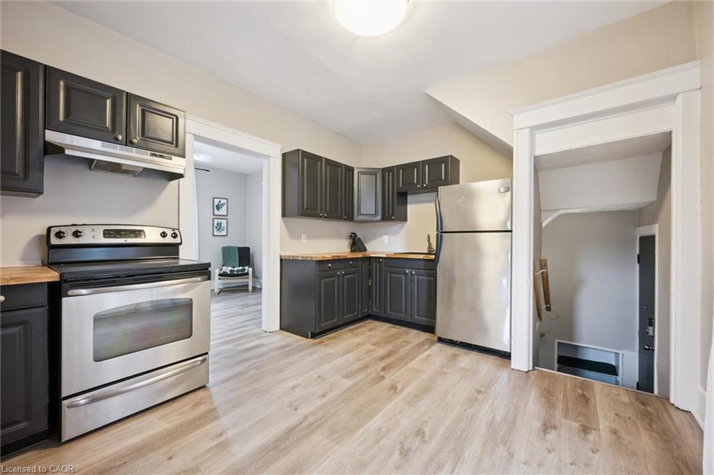 15 Gordon Avenue Property Photo 25