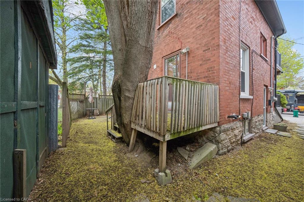 15 Gordon Avenue Property Photo 38