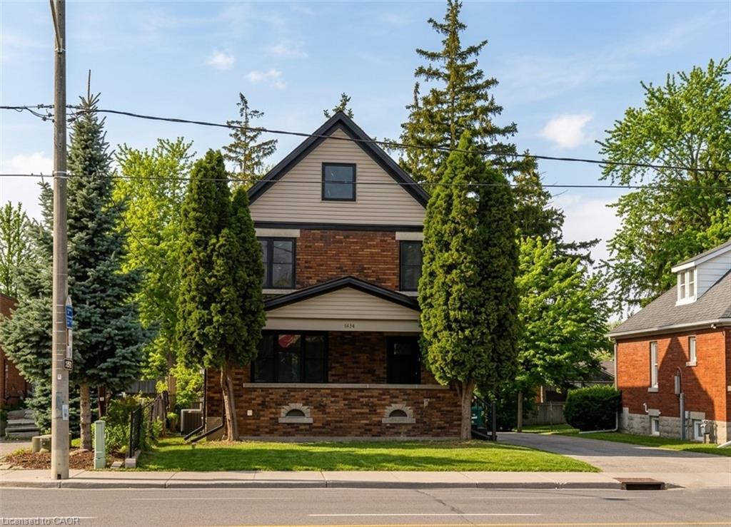 1434 King Street E Property Photo 1