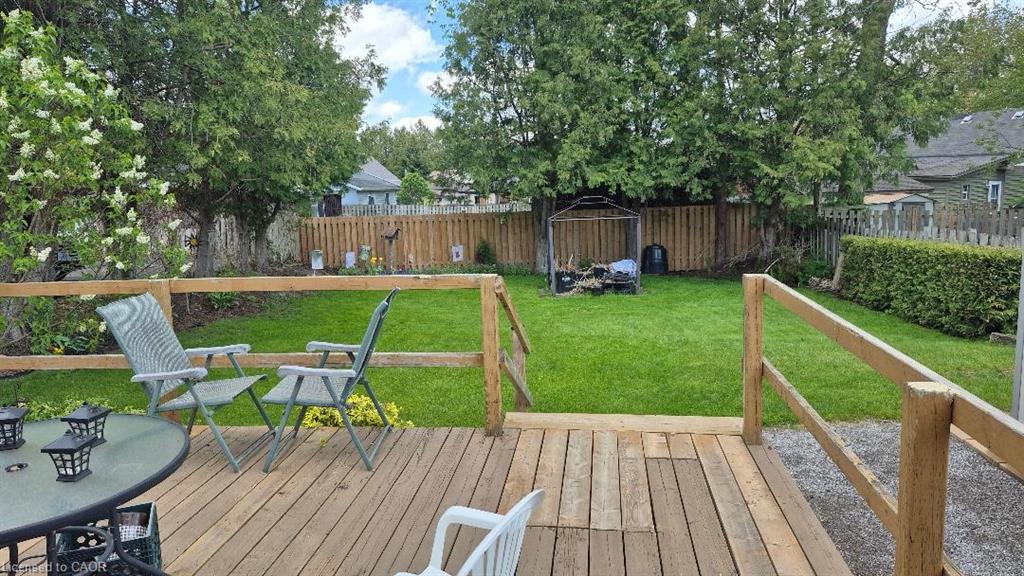 257 Cedar Street Property Photo 2