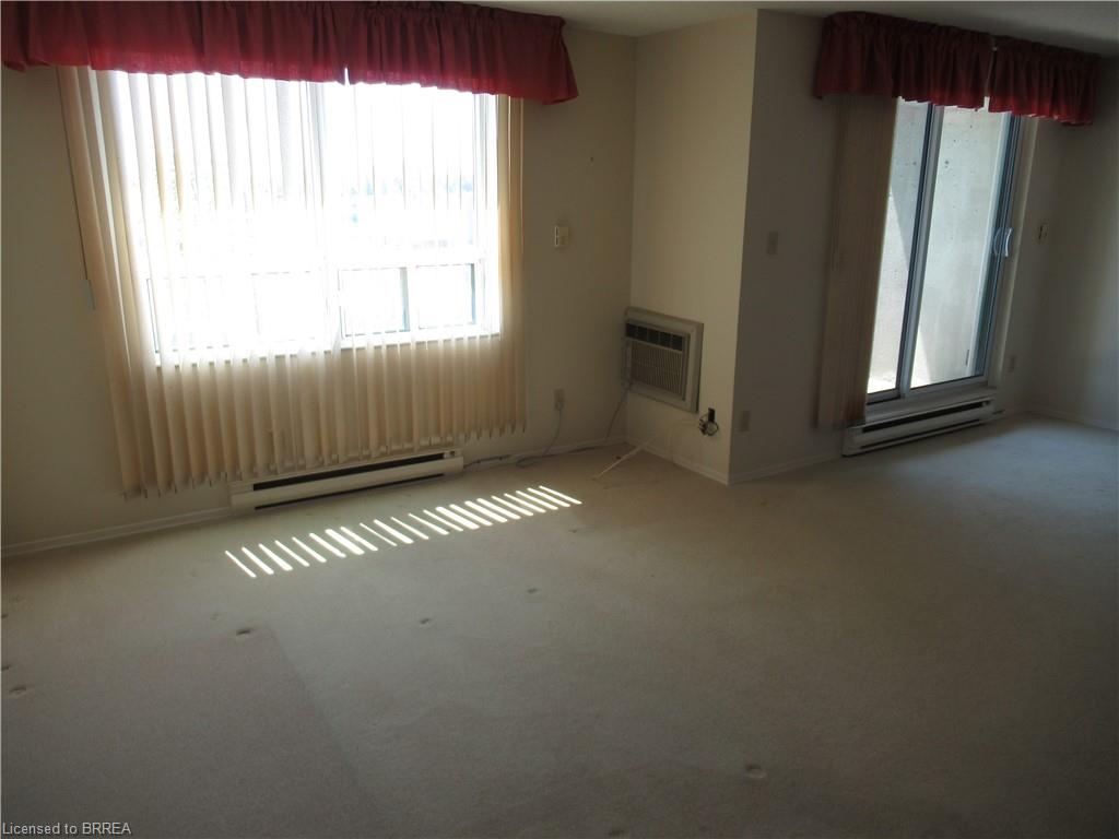 401-421 Fairview Drive Property Photo 4