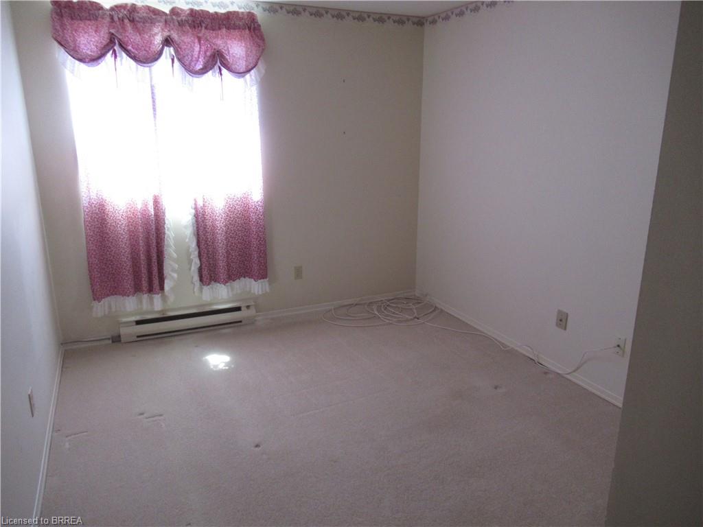 401-421 Fairview Drive Property Photo 8
