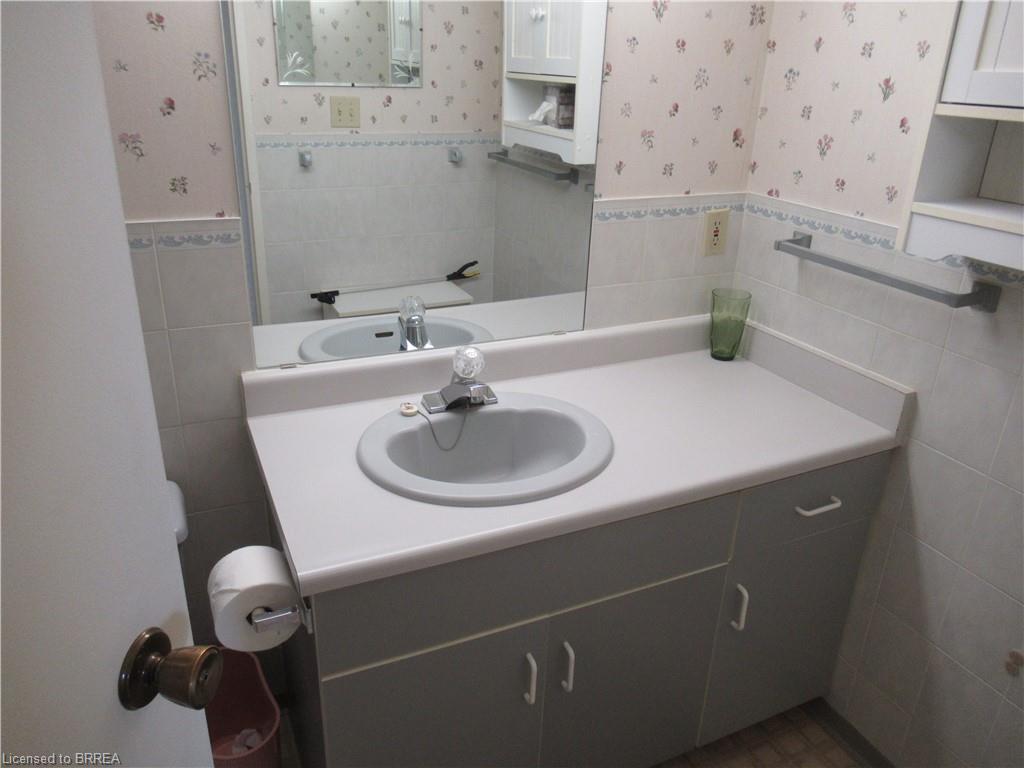 401-421 Fairview Drive Property Photo 9