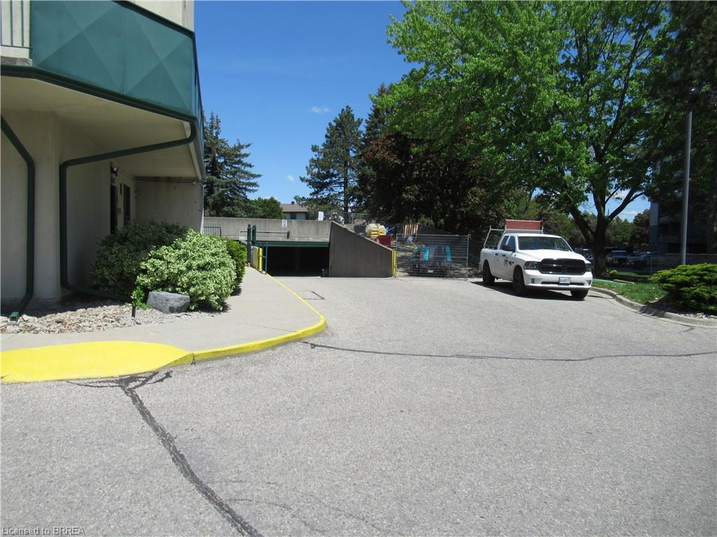 401-421 Fairview Drive Property Photo 15
