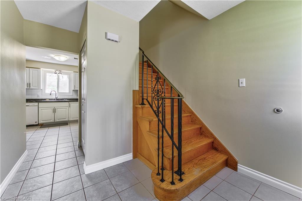 37 Gottscheer Court Property Photo 7