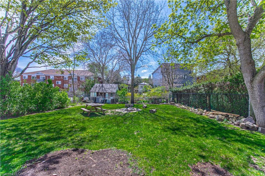 37 Gottscheer Court Property Photo 28