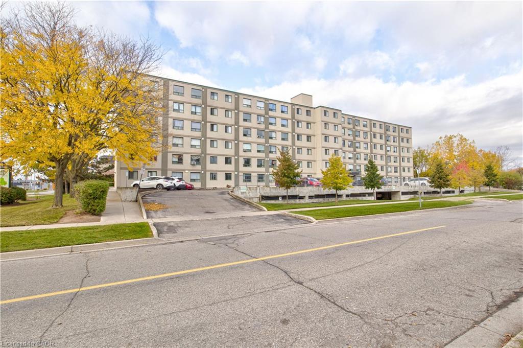 104-18 Holborn Court Property Photo 1