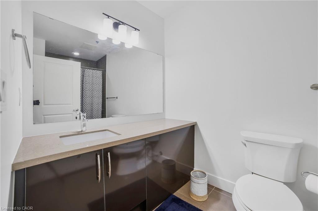 801-90 Charlton Avenue W Property Photo 37