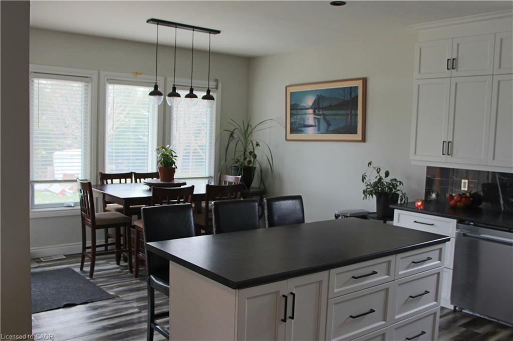 38812 Vienna Street Property Photo 6