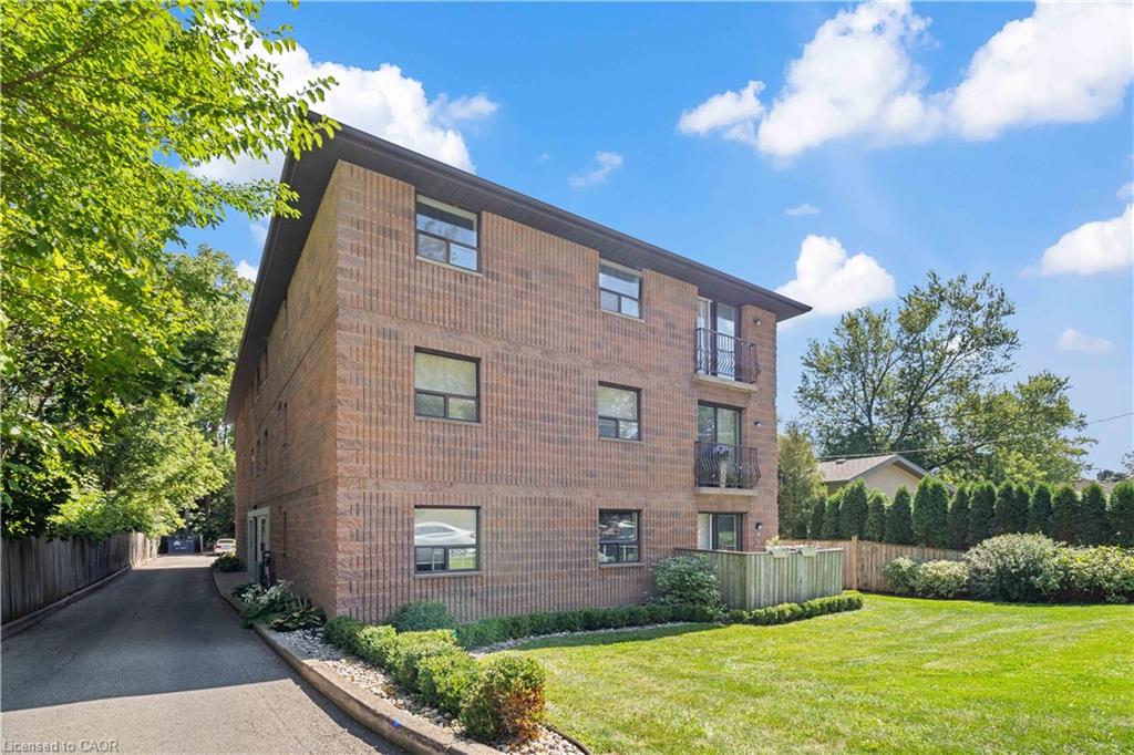 302-78 Welland Street Property Photo 1