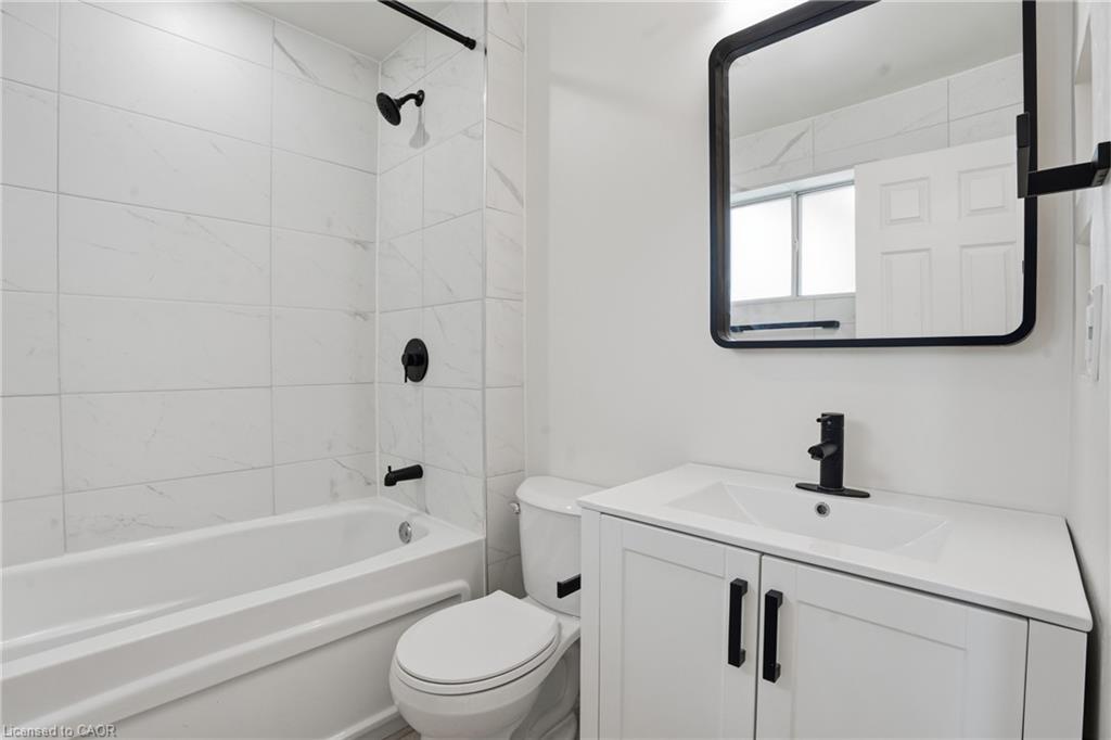 1049 Glencairn Avenue Property Photo 9