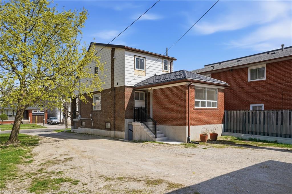 1049 Glencairn Avenue Property Photo 13