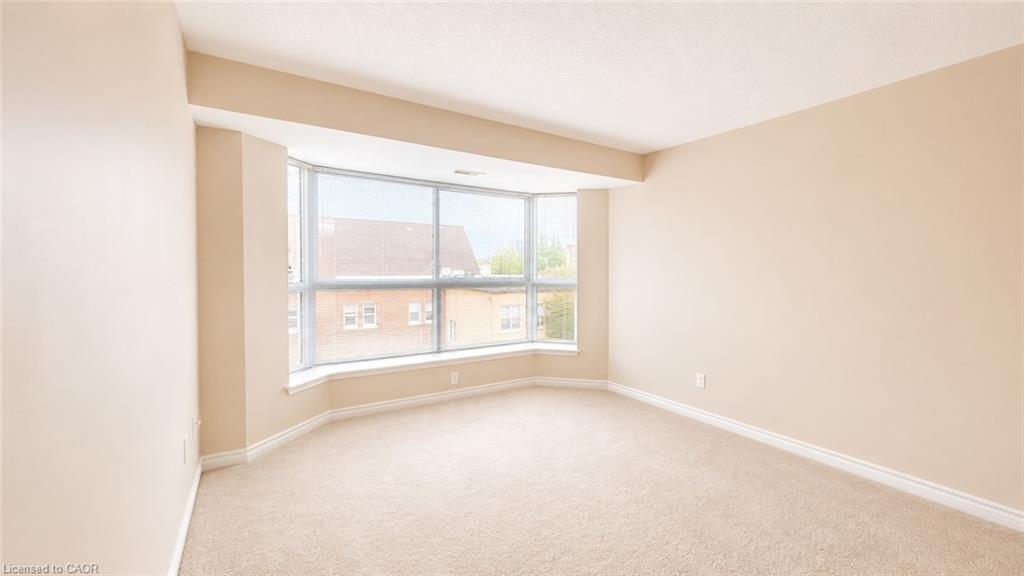 404-20 St. George Street Property Photo 7