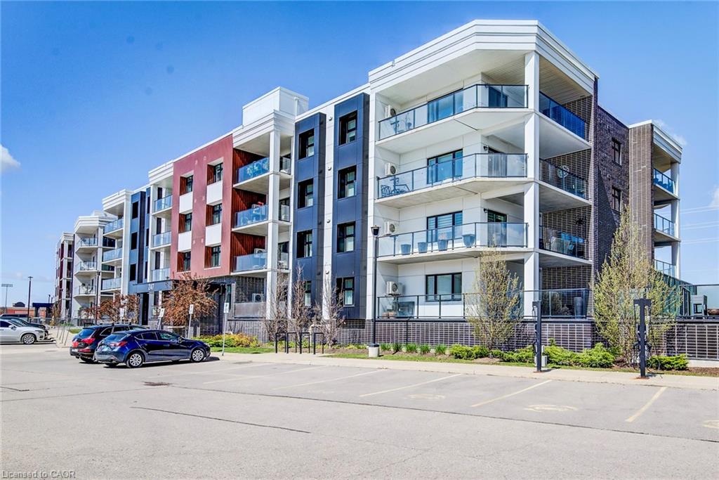 403-247 Grey Silo Road Property Photo 2