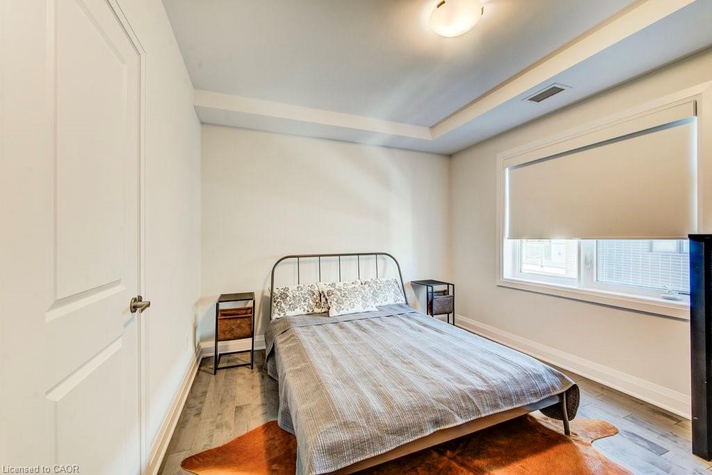 403-247 Grey Silo Road Property Photo 13
