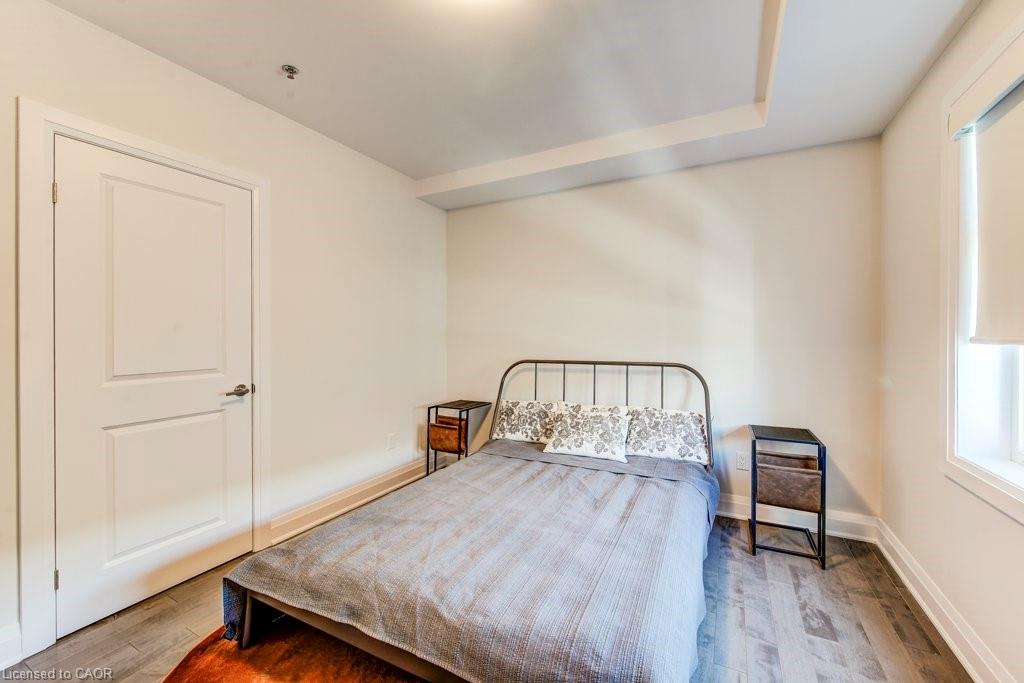 403-247 Grey Silo Road Property Photo 14