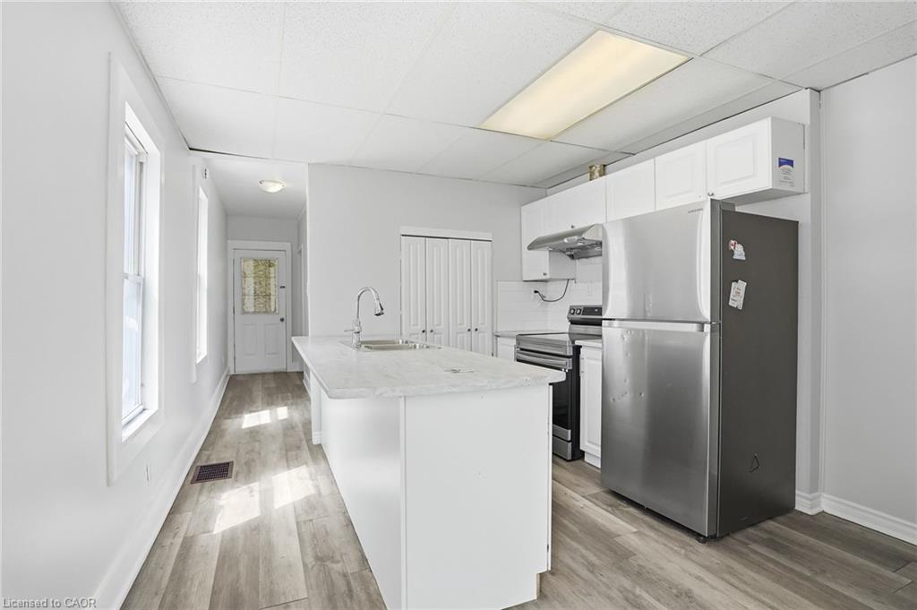 5671 Desson Avenue Property Photo 11
