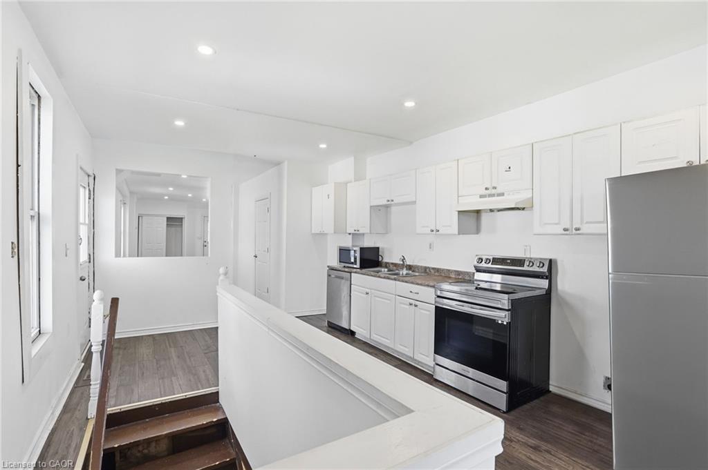 5671 Desson Avenue Property Photo 15
