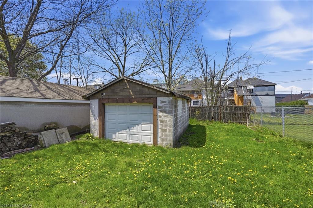 5671 Desson Avenue Property Photo 43
