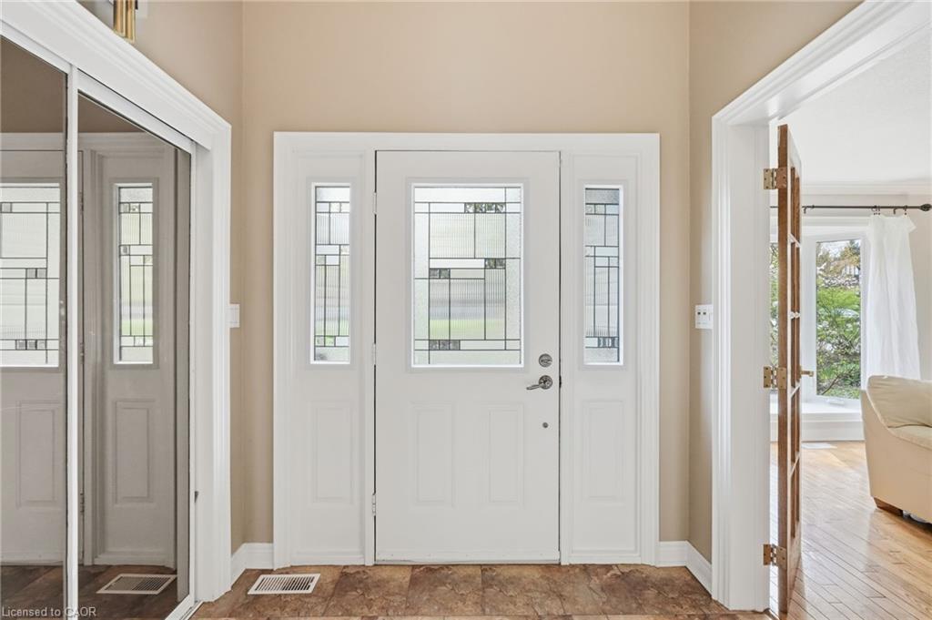 6 Vanstraalen Street Property Photo 4