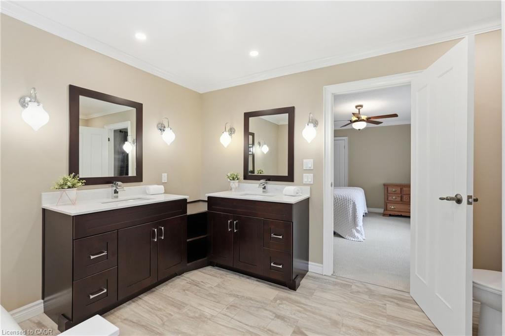 6 Vanstraalen Street Property Photo 23