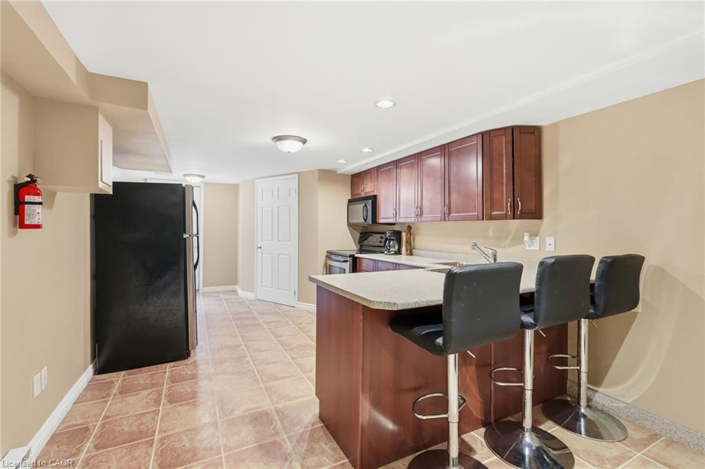 6 Vanstraalen Street Property Photo 38