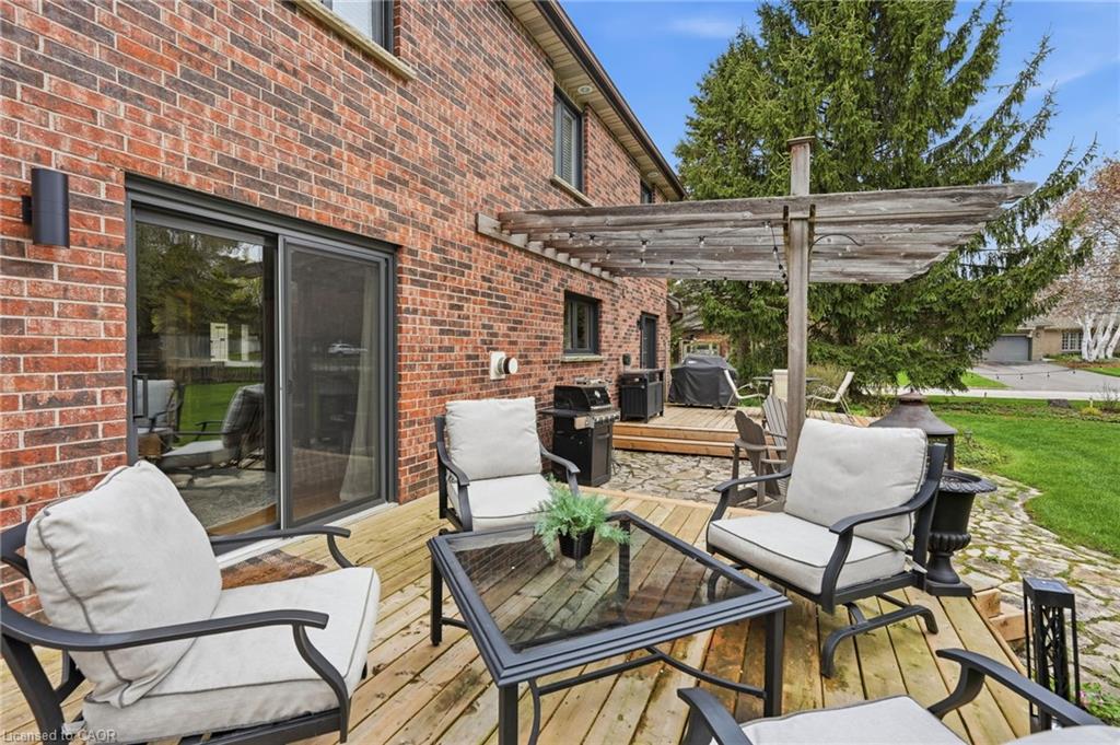 6 Vanstraalen Street Property Photo 43