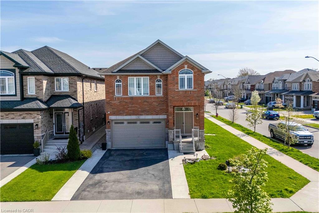 3 Narbonne Crescent Property Photo 1