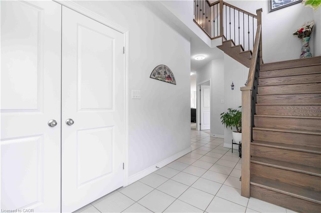 3 Narbonne Crescent Property Photo 4