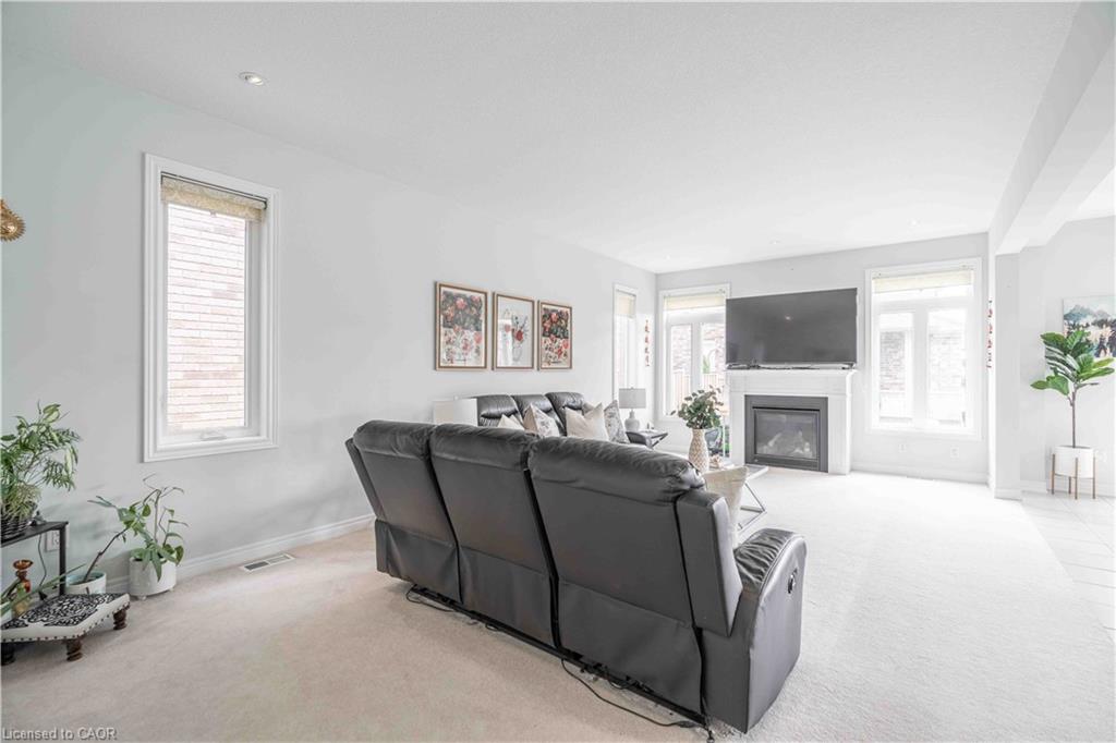 3 Narbonne Crescent Property Photo 8