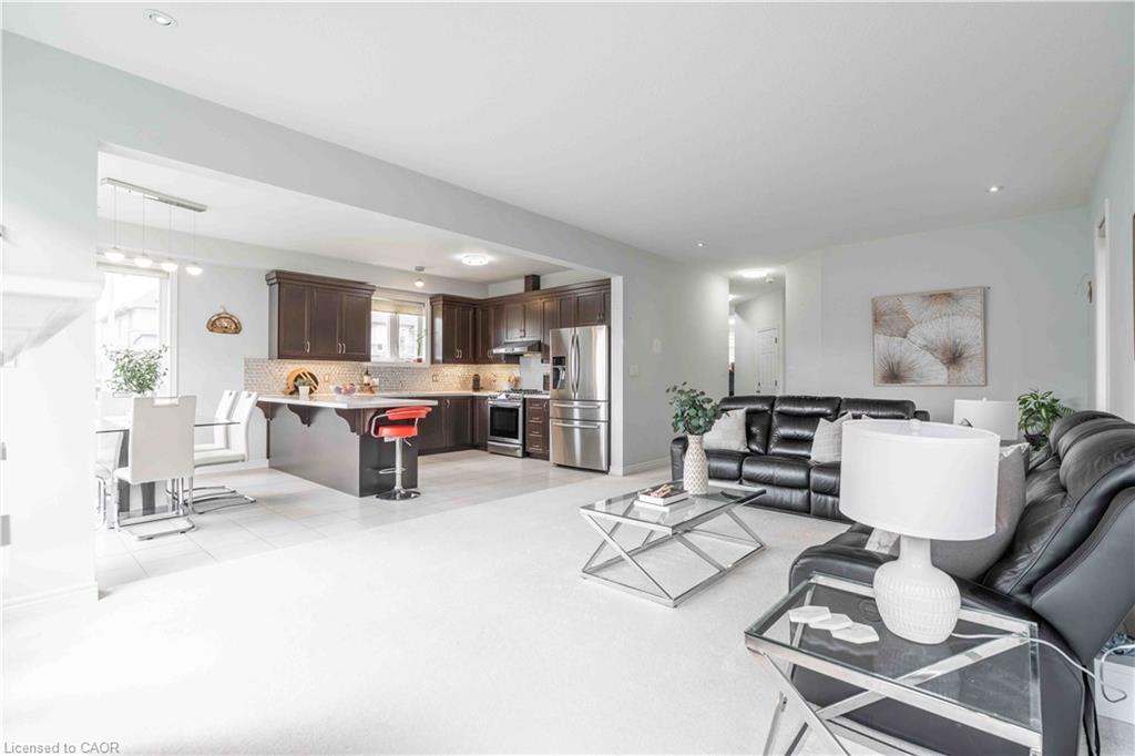 3 Narbonne Crescent Property Photo 12