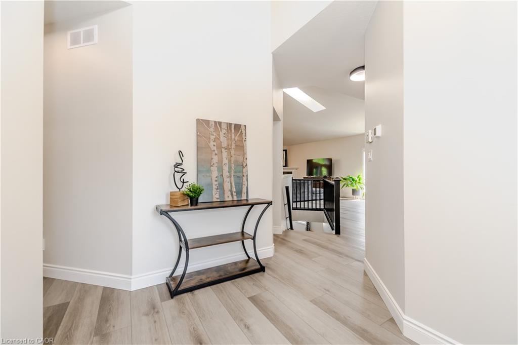 16 Elderberry Court Property Photo 6