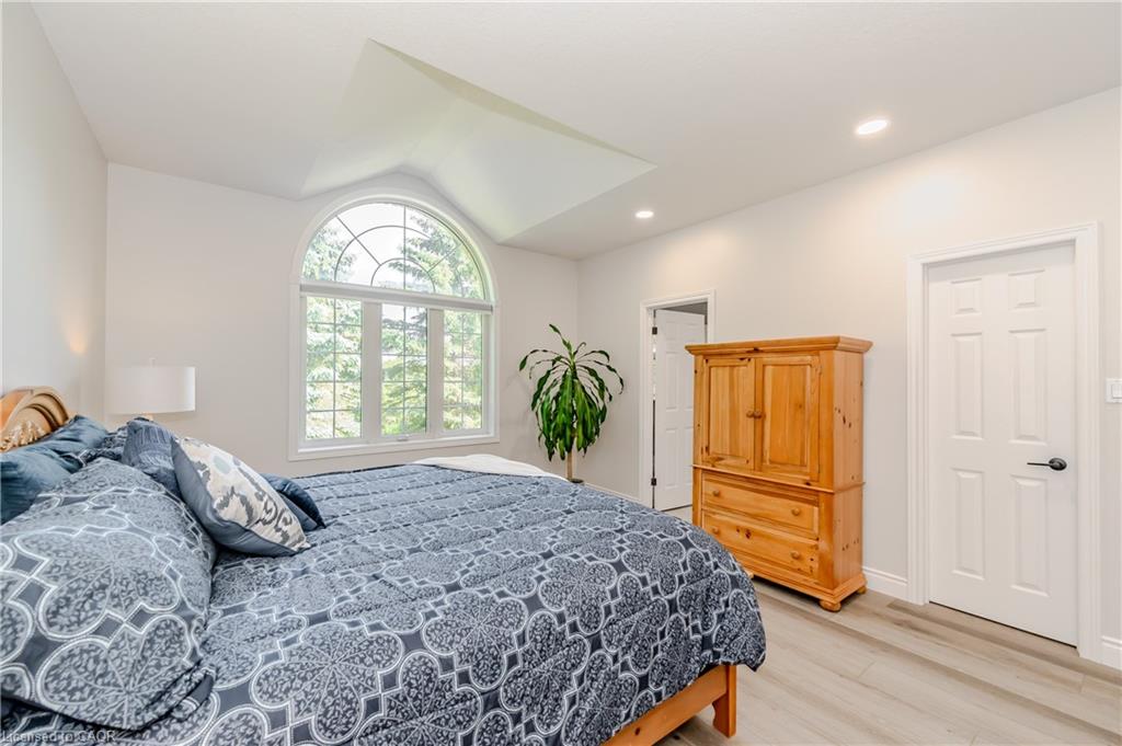 16 Elderberry Court Property Photo 18