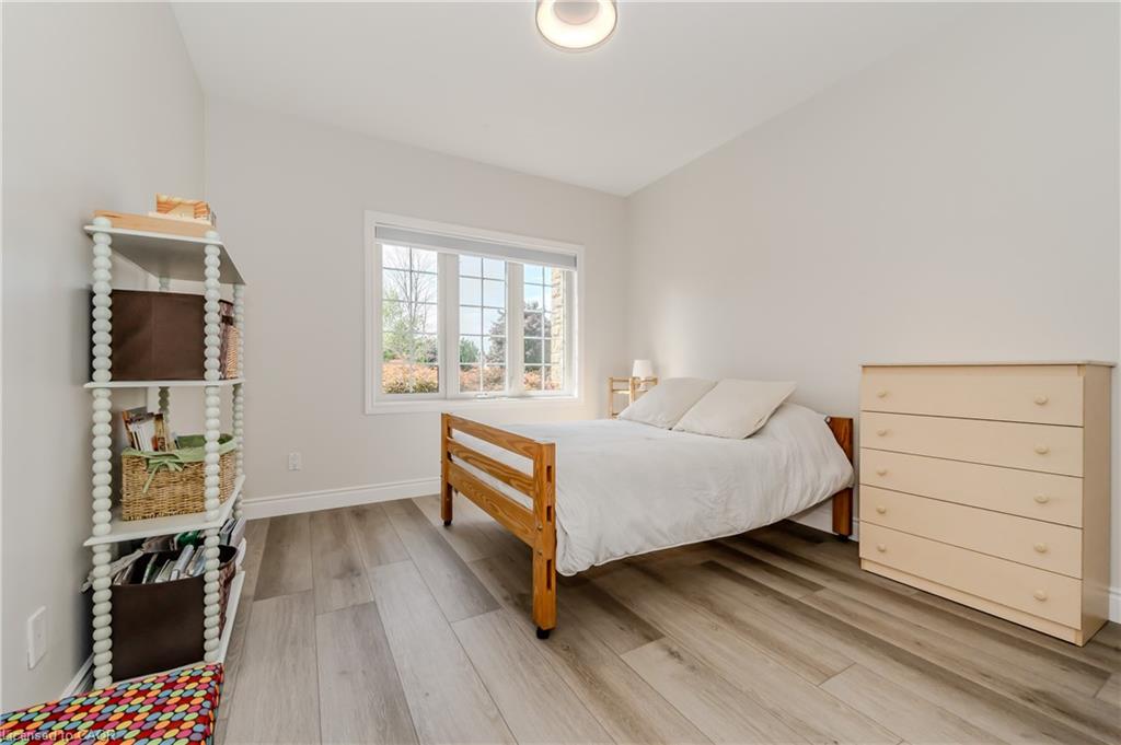 16 Elderberry Court Property Photo 22