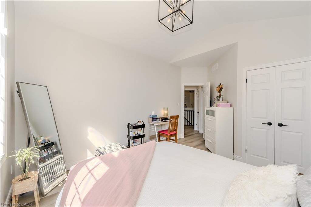 16 Elderberry Court Property Photo 25
