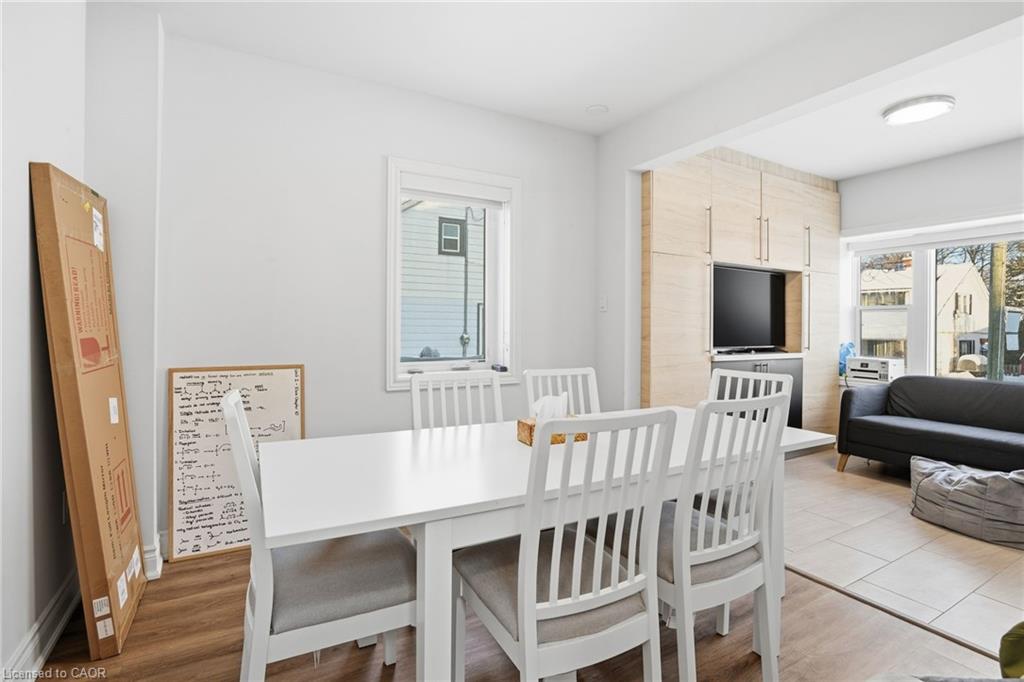 50 Broadway Avenue Property Photo 11