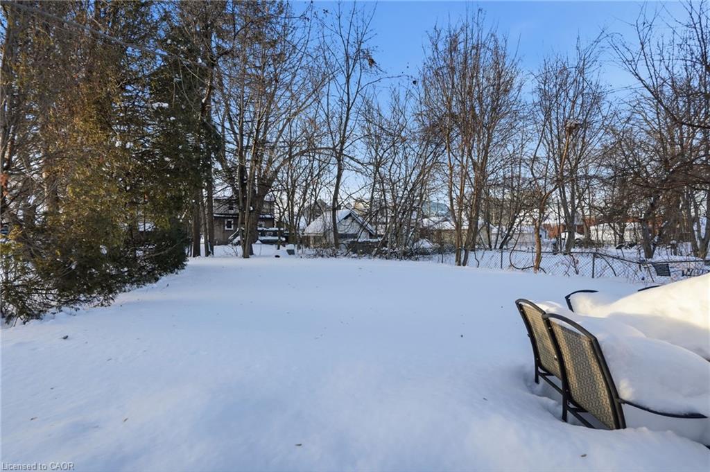 50 Broadway Avenue Property Photo 44