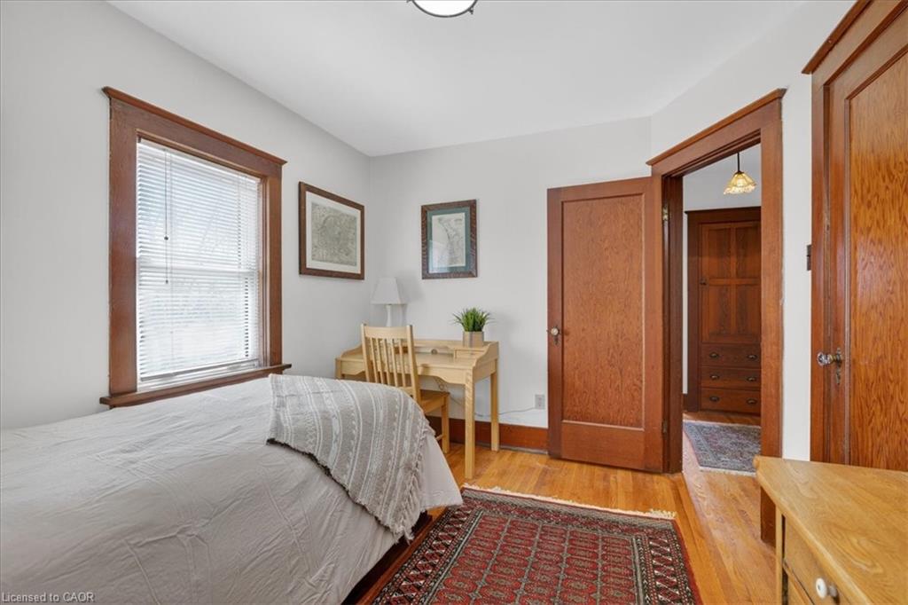 859 Queen's Boulevard Property Photo 22