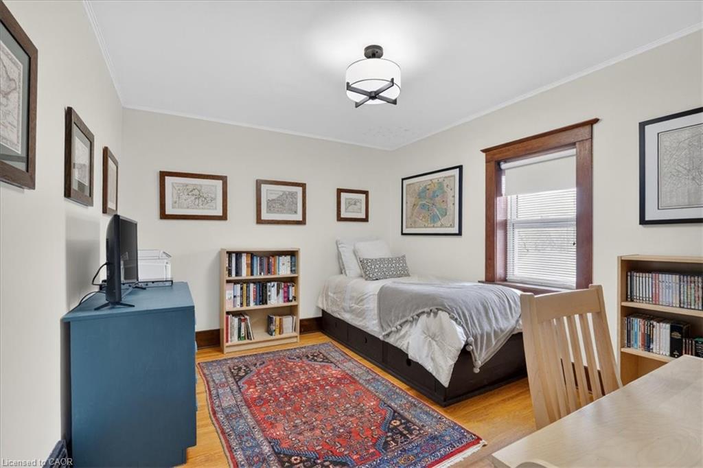 859 Queen's Boulevard Property Photo 25