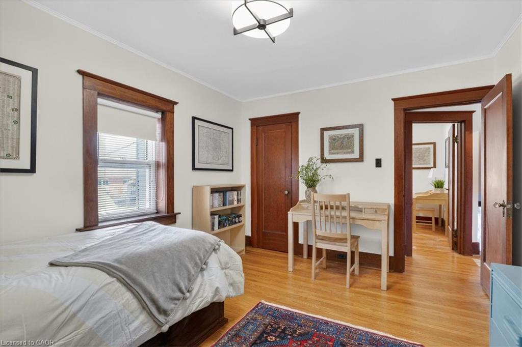 859 Queen's Boulevard Property Photo 26
