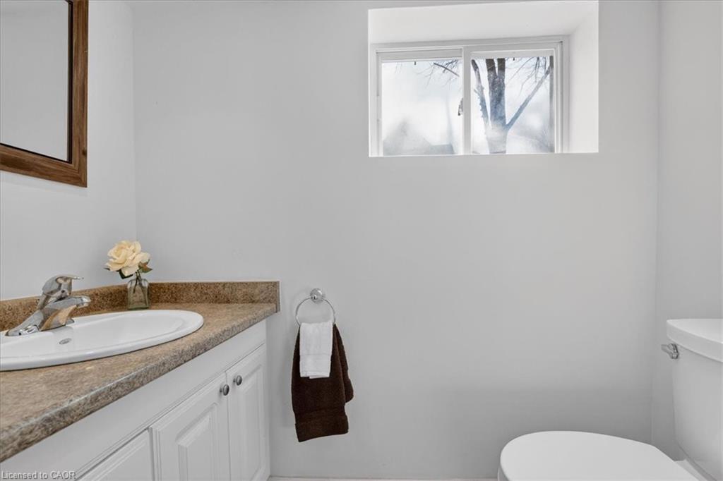 859 Queen's Boulevard Property Photo 30